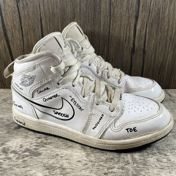 Air Jordan 1 Mid Schematic Size 1.5Y (GS) DQ1866-100 - Picture 1 of 8